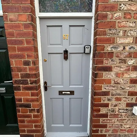 Hideout - Centre & Free Parking Lägenhet