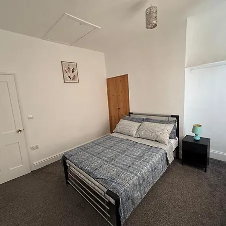 Daire Hideout - Centre & Free Parking