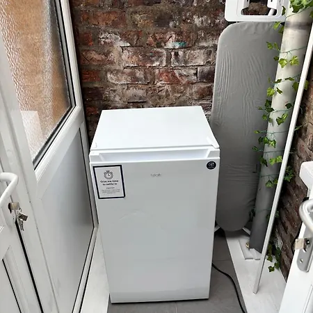 Hideout - Centre & Free Parking Daire *