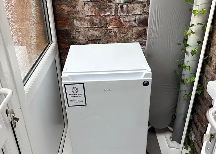 Hideout - Centre & Free Parking 公寓 *